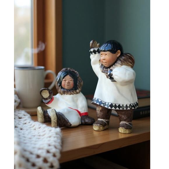 Vintage Intuit Figurine Set C,Alan Johnson Alaska Eskimo Benny 1963 Dinah 1982 - Picture 1 of 10